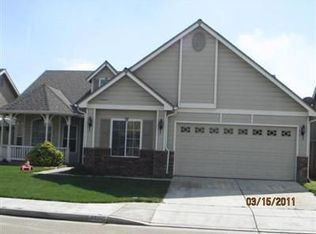 6655 E Lowe Ave, Fresno, CA 93727