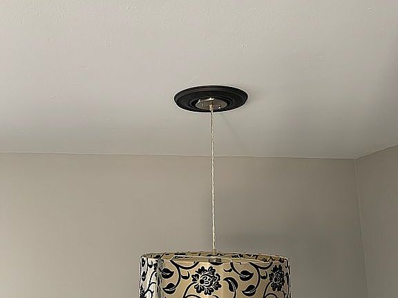 Upgraded lighting fixtures 