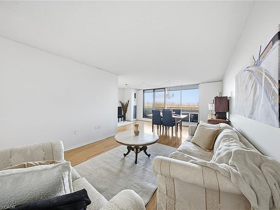 5th image of 2055 Upper Middle Rd #602