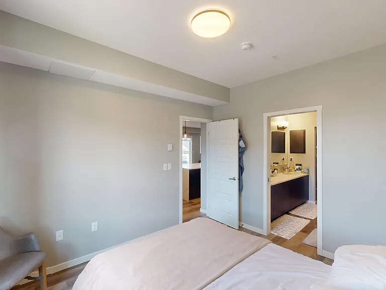 33 Carringham Gate NW #3305 — Photo 11