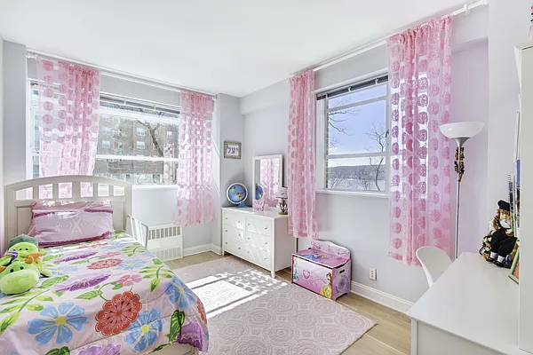 Sold by Compass | media 6