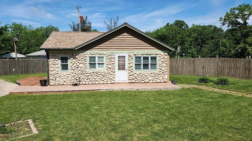 26211 South Wind Lake ROAD photo 1