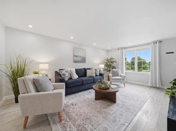 10 Oliver Street, Haverhill, MA 01832
