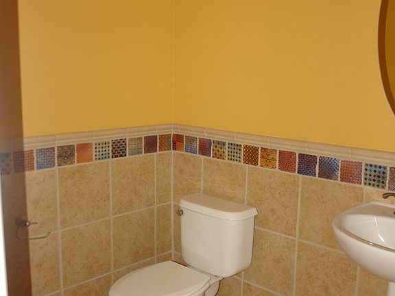 3rd image of 2844 E Quincy Ave