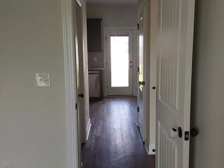 3900 Harper Franklin Ave — Photo 9