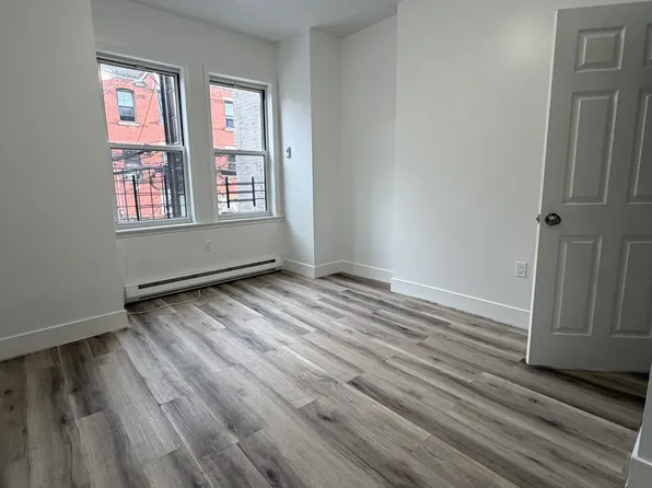 139 School St, Yonkers, NY