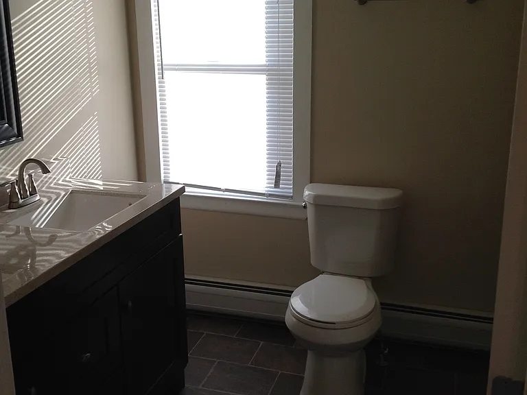 829 Crow Hill Rd — Photo 7