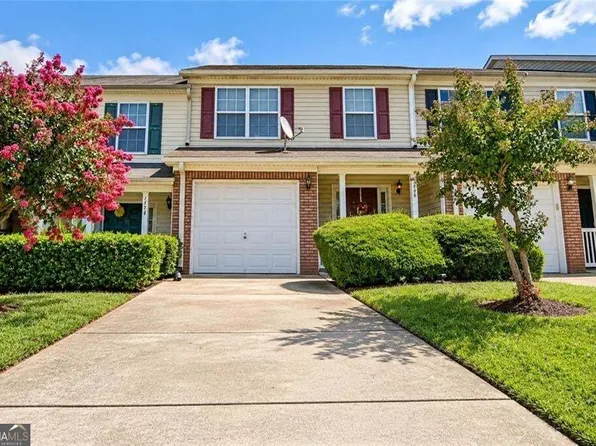 1476 April Ln, Morrow, GA 30260
