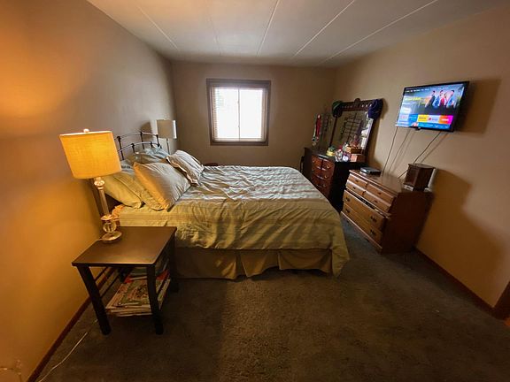 5th image of 13535 Le Claire Ave APT 85