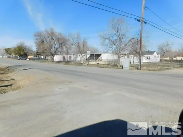 5410 Sidehill Dr, Sun Valley, NV 89433