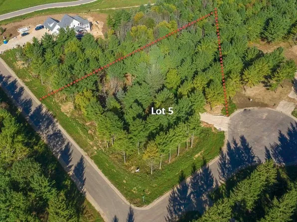 4015 MASON COURT #Lt5, Slinger, WI 53086