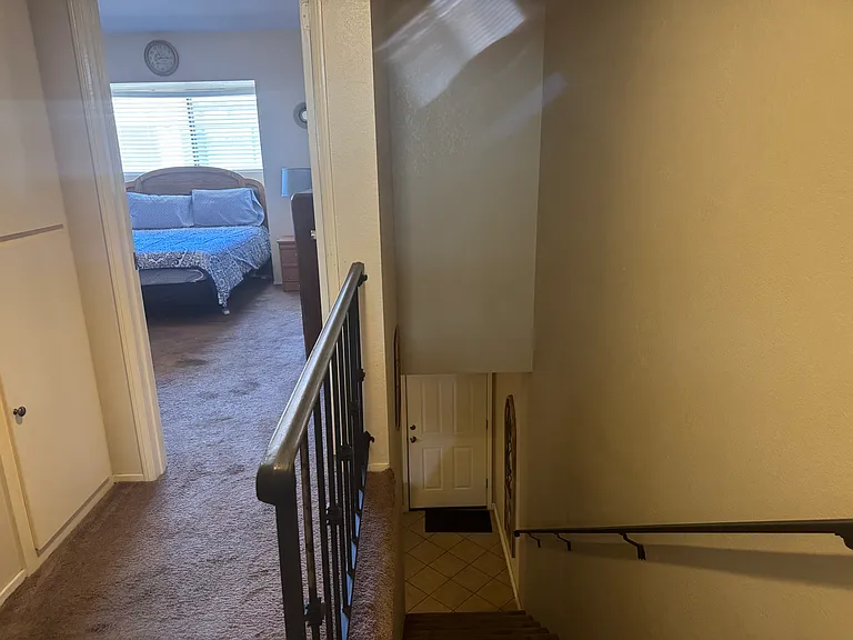 201 Riverfront Dr #4 — Photo 37