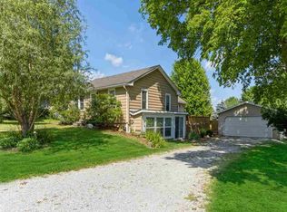 423 Ella St, Riverside, IA 52327