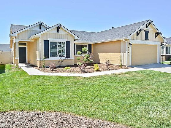 3rd image of 864 Heritage Dr