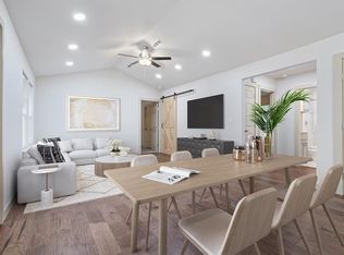 213 S Summit St, Prairie Grove, AR 72753