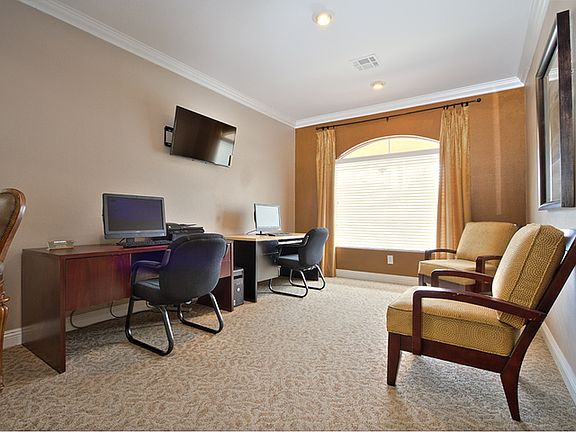 2nd image of 4429 Lawrence St Unit 2056