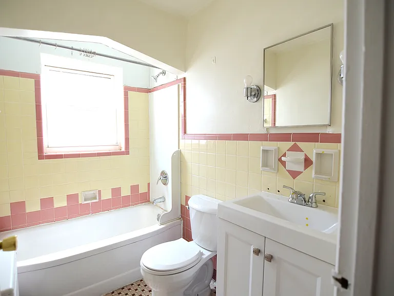 5008 Newfield Ave #3 — Photo 8
