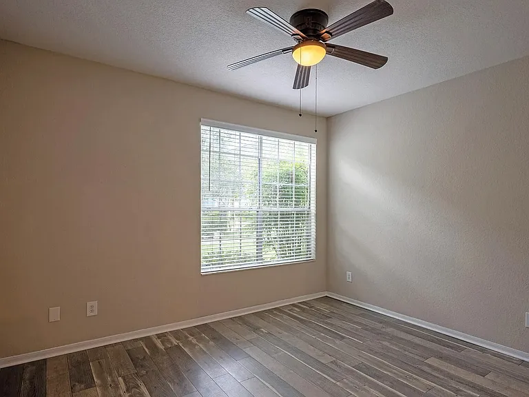 13700 Richmond Park Dr N #1501 — Photo 14