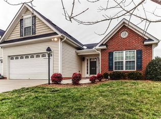 6245 Gough Ct, Clemmons, NC 27012