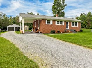 136 Underwood Rd, Elon, NC 27244