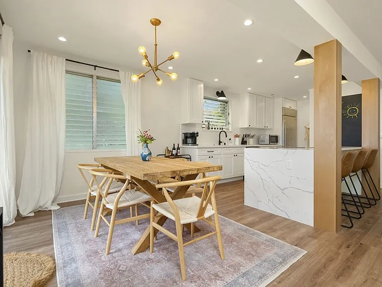 230 Paiko Dr — Photo 12