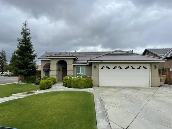 3909 Cornerstone Way, Bakersfield, CA 93311