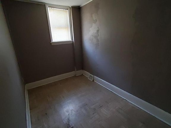 4th image of 5012 Torresdale Ave