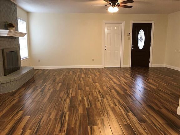5th image of 10670 Norton Dr