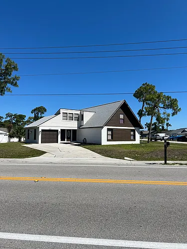 8172 Sanibel Blvd Photo 1