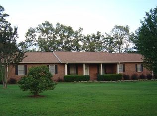 100 Fox Ln, Pickens, SC 29671