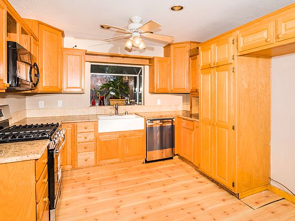 5th image of 26110 Abdale St
