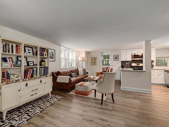 4th image of 7518 Brown Ave #B