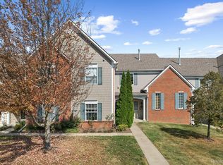 1985 Monarch Dr #7, Utica, MI 48316