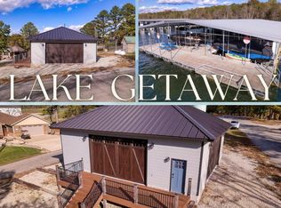 22073 Landing Cir, Golden, MO 65658