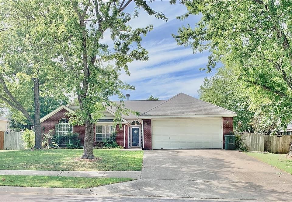 1st image of 1777 S Tallgrass Dr