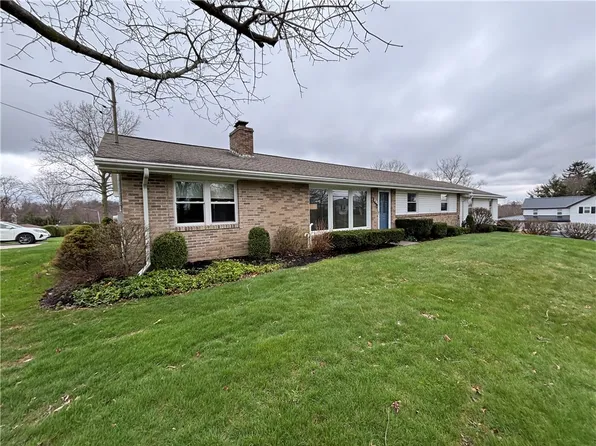 235 Main St, Evans City, PA 16033