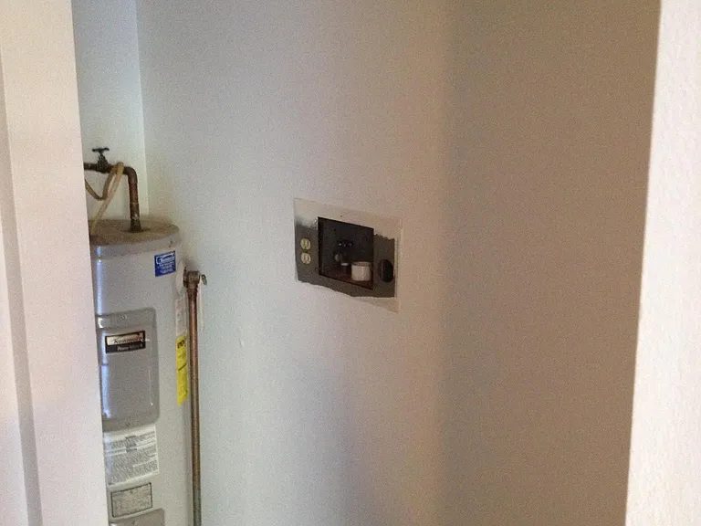 Washer /Dryer area