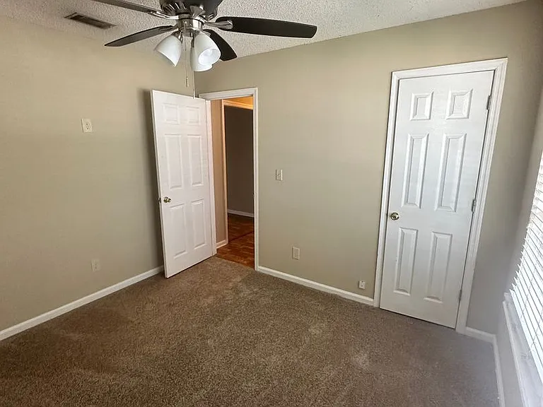1763 Wayland Park Dr — Photo 6