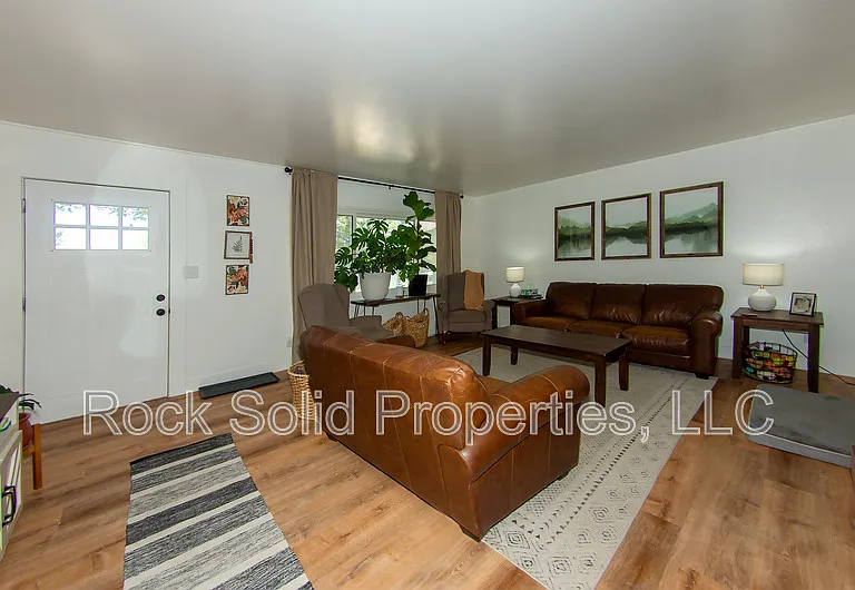 5512 Frederick Dr — Photo 4