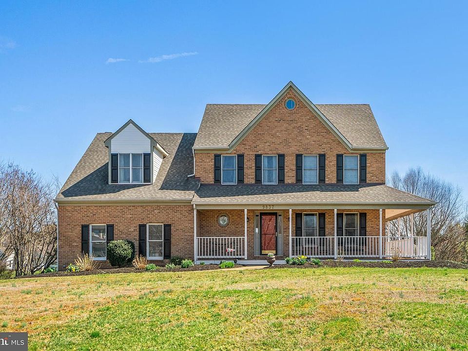 1st image of 9837 Cobblestone Dr