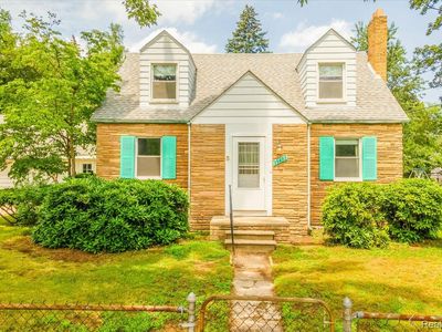 35432 Currier St, Wayne, MI, 48184