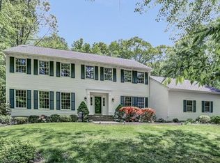 8 Acorn Dr, Long Valley, NJ