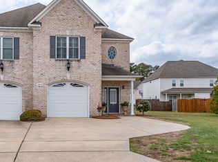 2412 Dovedale Ct #B, Greenville, NC 27834