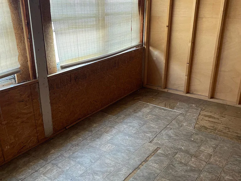 191 S Maple Ave — Photo 15