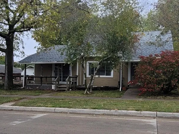 400 N Vine St, Creston, IA 50801