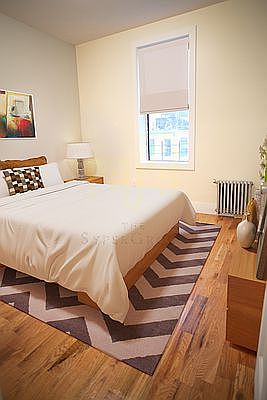 3rd image of 668 Hancock St #3F