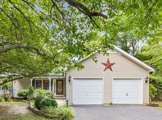 18 Cross Keys Ave, Williamstown, NJ 08094