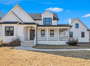 4010 Brownwood Rd, Madison, GA 30650