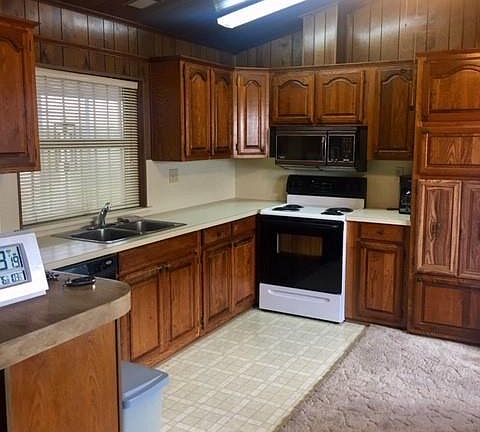 5th image of 2806 Sierra Vista Dr