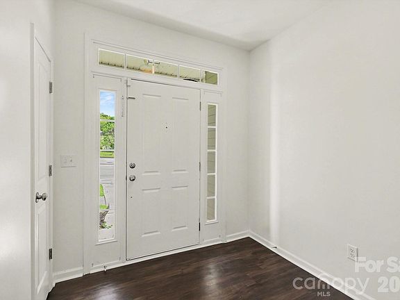 3rd image of 4134 Vance Rd N